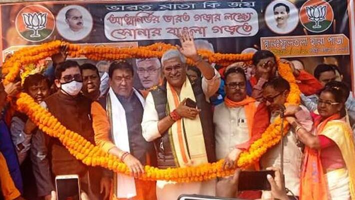 Union minister Gajendra Shekhawat says public on streets against Mamta government KPP Union minister Gajendra Shekhawat says public on streets against Mamta government KPP