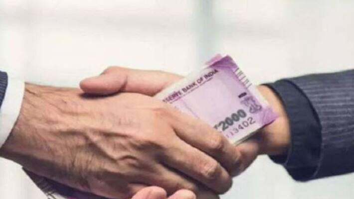 Doorstep Banking Services: How much do you charge from SBI to HDFC and PNB SSA Doorstep Banking Services: How much do you charge from SBI to HDFC and PNB SSA