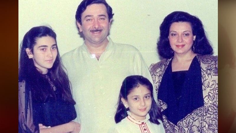 बता दें कि जब करीना पैदा हुई थी तो उनके दादा राज कपूर ने उनका नाम सिद्धिमा रखा था। लेकिन मां बबिता ने अपनी प्रेग्नेंसी के दौरान पढ़ी एक किताब एना कैरेनीना से प्रेरित होकर उनका नाम करीना रखा। 