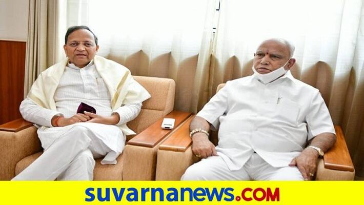 3 4 MLAs are not happy Karnataka BJP In charge Arun Singh Submits Report To J P Nadda pod 3 4 MLAs are not happy Karnataka BJP In charge Arun Singh Submits Report To J P Nadda pod
