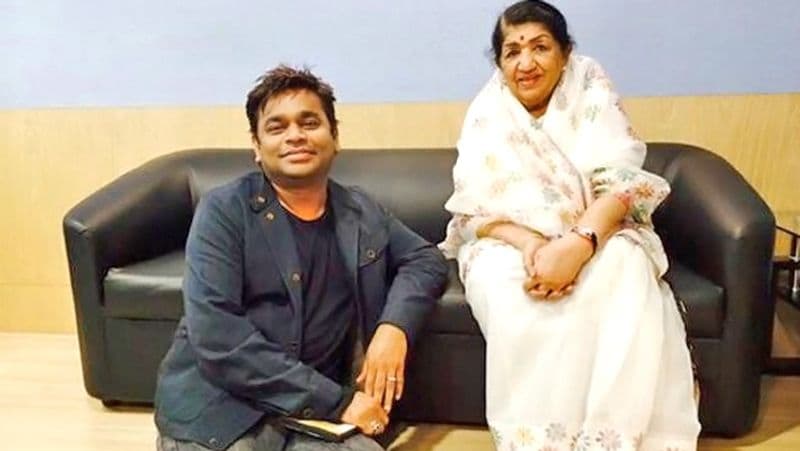 रहमान हमेशा रात 12 बजे के बाद ही रिकॉर्डिग करते हैं। हालांकि लता मंगेशकर के लिए उन्होंने अपना नियम बदला था और उनके साथ सुबह रिकॉर्डिग की थी। लता मंगशेकर का मानना है कि सुबह उनकी आवाज में ताजगी होती है इसलिए रहमान ने उनके साथ सुबह रिकॉर्डिग की थी।