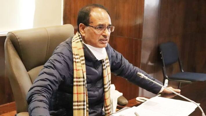 bird flu virus cm shivraj singh chouhan called emergency meeting kpr bird flu virus cm shivraj singh chouhan called emergency meeting kpr
