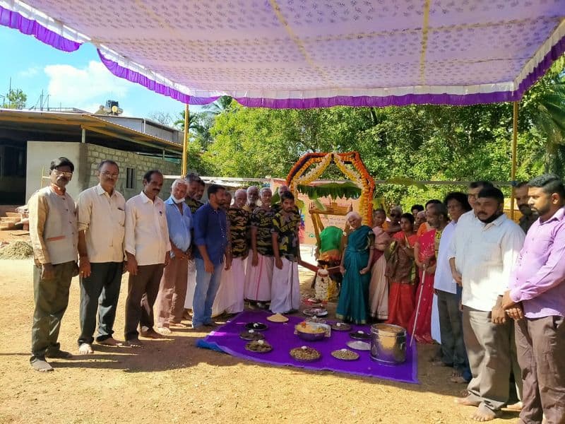 Udupi District trust baby shower to Cow at Manipal rbj
