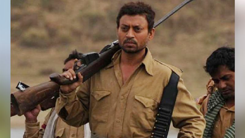 फिल्म हासिल में निगेटिव रोल में नजर आए इरफान को उस साल का बेस्ट विलेन का फिल्मफेयर अवॉर्ड मिला था। उन्होंने लंचबॉक्स, गुंडे, हैदर,'पीकू और हिंदी मीडियम जैसी बेहतरीन फिल्मों में काम किया। इरफान खान को फिल्म पान सिंह तोमर के लिए नेशनल अवॉर्ड से सम्मानित किया गया था। 2011 में भारत सरकार की तरफ से उन्हें पद्मश्री दिया गया।