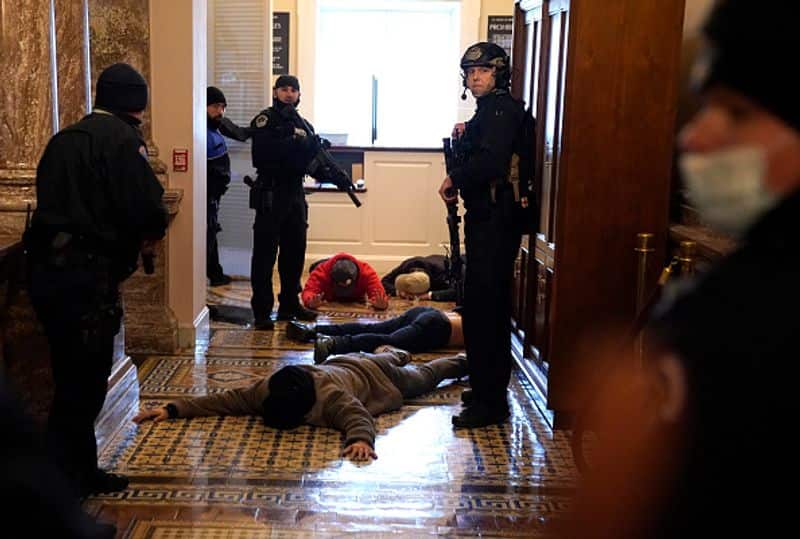 Violence in the US parliament .. Woman killed in shooting .. Unruly frantic Trump.