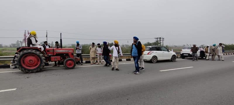 farmers protest tractor rally done at Delhi National Highway
