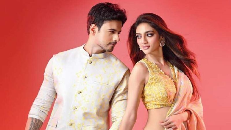 <p style="text-align: justify;">ভোটের উত্তাপ বাড়িয়ে একে অপরের আরও কাছে এলেন যশরত জুটি। সম্প্রতি ইনস্টাগ্রামেই উঠে এল মিষ্টি ভালবাসার মুহূর্ত।</p>