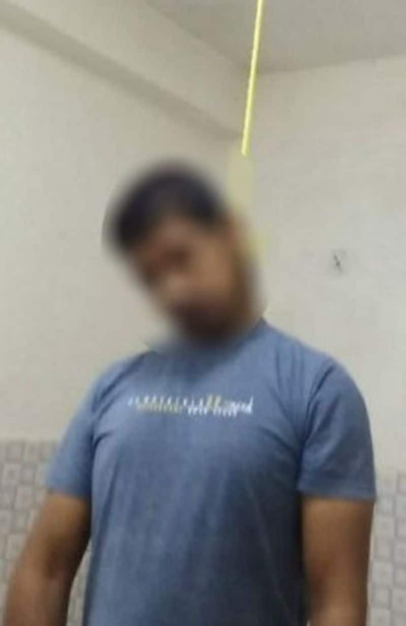 चर्चा है कि सुसाइड नोट में लिखा है कि उसकी पत्नी चरित्रहीन थी। इसलिए मार दिया। अब खुद भी आत्महत्या कर रहा है। हालांकि सुसाइड नोट में लिखी सारी बातें पुलिस ने शेयर नहीं की हैं।
