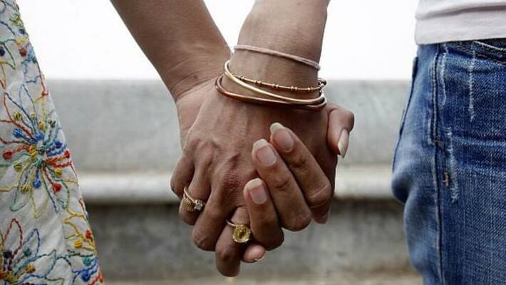 couple Cheated Family and looted money in Pune couple Cheated Family and looted money in Pune