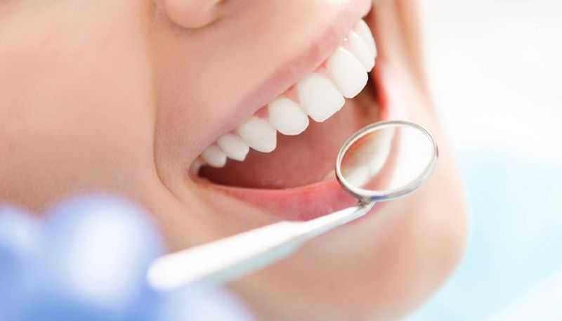 Oral Care: Picture this, you have a presentation to make and you have just tucked in a gobhi paratha and garlic chutney. You cannot be entering the presentation room with a tainted breath now, can you? Chewing on mint tablets or mint leaves could help freshen your breath instantly due to the presence of germicidal properties. It also does wonders for our overall oral health. It inhibits bacterial growth inside the mouth and cleanses the plaque deposition on teeth. This is the very reason why so many of the toothpastes in the market also come in mint base.