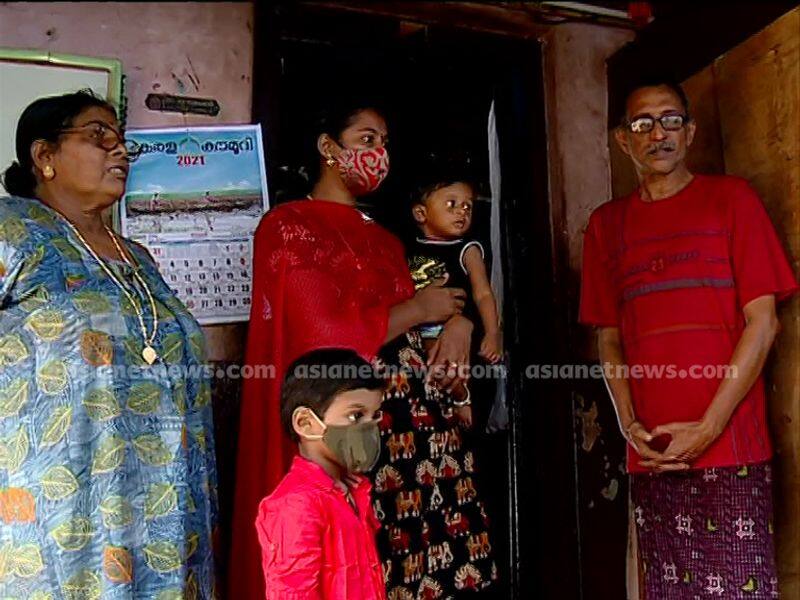 family in kannur living in old corporation quarters for 80 years seeking better house