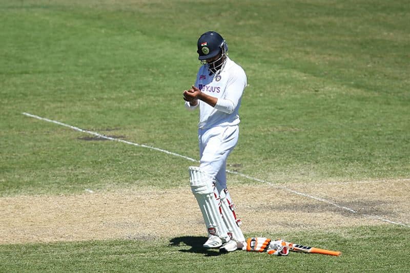 INDvNZ Shreyas Iyer completes his century in debut test and India lost three wickets