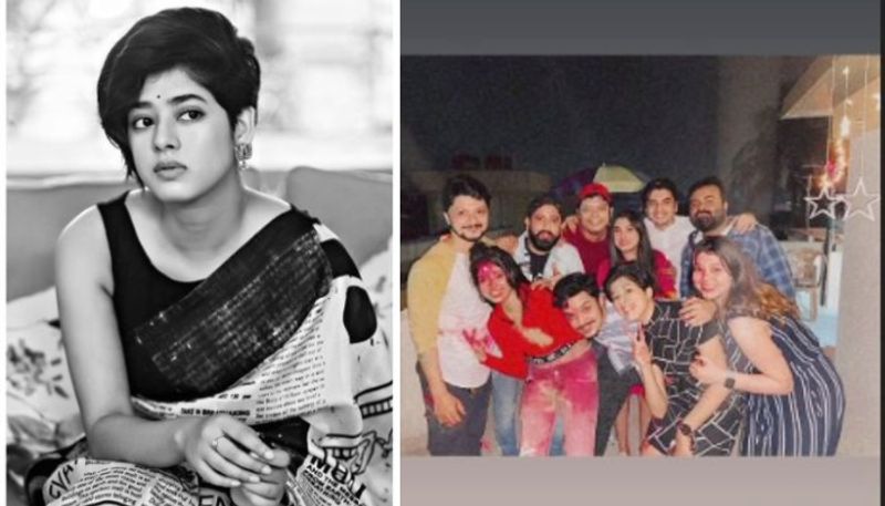 আপাতত লং ড্রাইভে যাওয়ার পরিকল্পনা সেরে নিয়েছেন দিতিপ্রিয়া। বন্ধু-বান্ধব এবং পরিবারের সঙ্গেই সেই ট্রিপের প্ল্যানও হয়ে গেছে অভিনেত্রীর, তবে কোথায় যাবেন তা খোলসা করেননি পর্দার রানিমা।