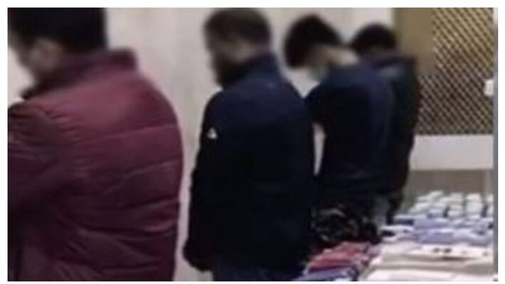 Cannabis selling in House. Police Arrest 3 in Mid Night at Ramanathapuram. Cannabis selling in House. Police Arrest 3 in Mid Night at Ramanathapuram.