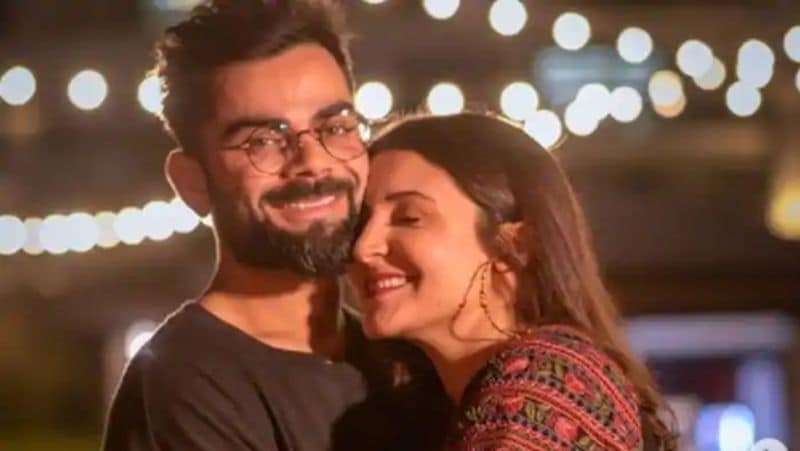 बॉलीवुड एक्ट्रेस अनुष्का शर्मा और क्रिकेटर विराट (Virat Kohli) के लिए 11 जनवरी का दिन बहुत खास रहा। अनुष्का ने सोमवार को ब्रीच कैंडी हॉस्पिटल में बेटी को जन्म दिया है। 