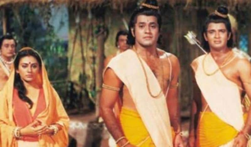 टीवी के राम ने कहा था कि 'फिर रामानंद ने उनकी बात सुनने के बाद कहा कि जब समय आएगा तो वो उन्हें बता देंगे। कई महीने बीत गए। फिर उन्हें राम के ऑडिशन के लिए बुलाया गया। वहां उनके अलावा कई और लोग भी आए हुए थे।'
