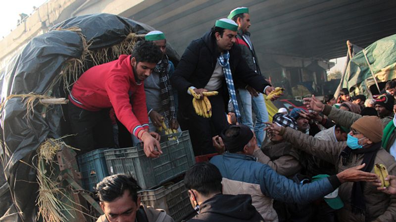 Farmers protest Farmers say they will not cooperate with the committee appointed by the Supreme Court