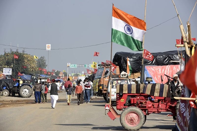 Farmers protest Farmers say they will not cooperate with the committee appointed by the Supreme Court
