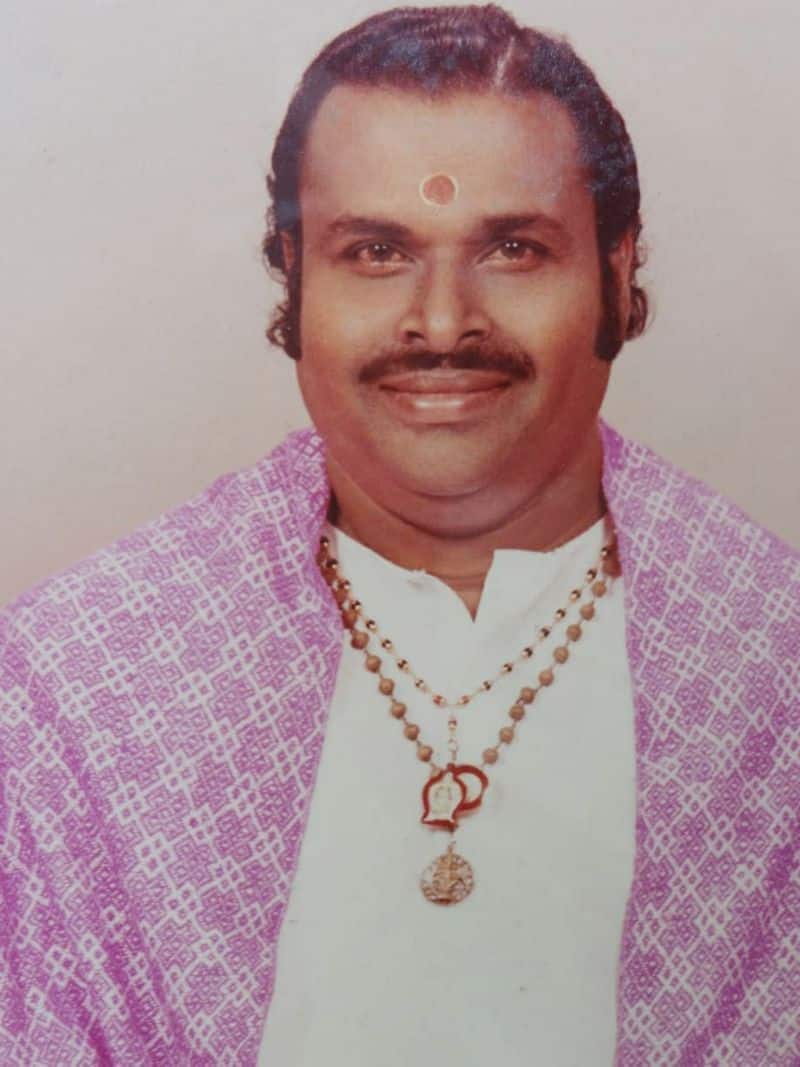K G Jayan remember his brother K G Vijayan