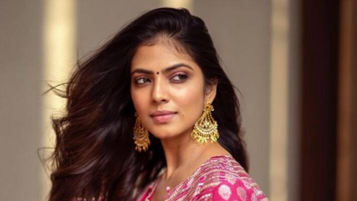 malavika mohanan asking question for twitter malavika mohanan asking question for twitter