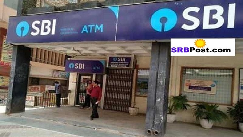 स्टेट बैंक ऑफ इंडिया (SBI) की फ्लेक्सी डिपॉजिट स्कीम में हर वित्त वर्ष में न्यूनतम 5000 रुपए 500 रुपए के गुणक में जमा करना जरूरी है। वहीं, अधिकतम जमा राशि 50 हजार रुपए सालाना है। एक इंस्टॉलमेंट के लिए न्यूनतम राशि 500 रुपए है। (फाइल फोटो)