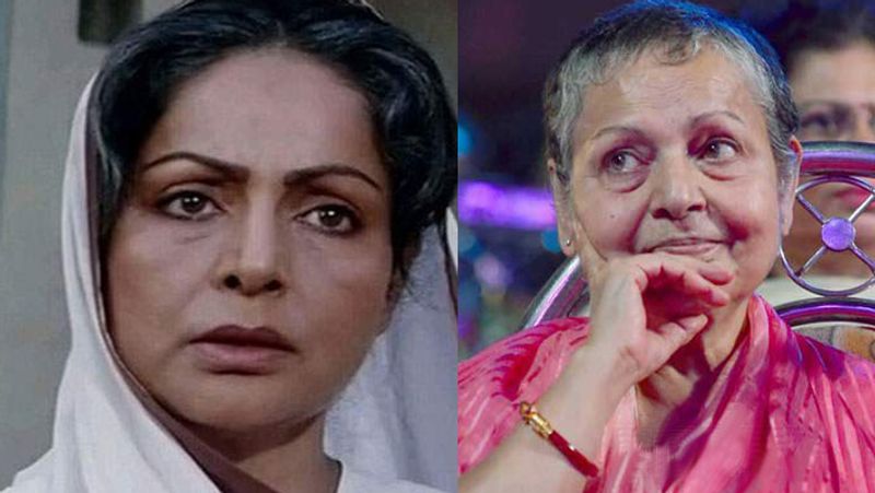 राखी गुलजार
किरदार- दुर्गा सिंह
70 के दशक की जानीमानी एक्ट्रेस राखी ने अपने फिल्मी करियर में एक से बढ़कर एक ब्लॉकबस्टर फिल्में दी। उन्होंने अमिताभ बच्चन से लेकर धर्मेंद्र, राजेश खन्ना, जीतेंद्र जैसे स्टार्स के साथ स्क्रीन शेयर की। राखी अब फिल्मों से दूर गुनमान जिंदगी बरस कर रही है।