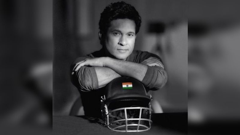 सचिन ने इसी के तहत डिडक्शन मांगा था। इसके बाद यह बहस छिड़ गई की सचिन एक क्रिकेटर हैं या एक्टर हैं या एक कलाकार? उस समय सचिन ने खुद ही कहा था कि वह पेशेवर क्रिकेटर नहीं बल्कि एक एक्टर हैं और अगर उन्हें एक्टर नहीं माना जाता है, तो वह एक कलाकार हैं। 