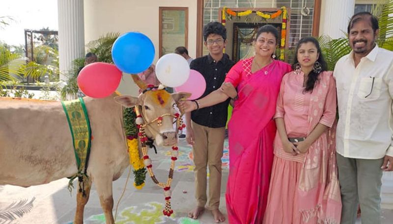 குறிப்பாக... சினிமாவில் நடிப்பீர்களா? என்று கேட்ட கேள்விக்கு... தனக்கு தெரியாது என மனதில் பட்ட பதிலை வெளிப்படையாக கூறியுள்ளார்.