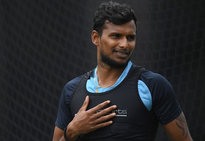 <p>ভারতের নতুন বাঁ-হাতি পেসার টি বটরাজন একও সম্পূর্ণ চোট মুক্ত নন। এমনটাই জানানো হয়েছে জাতীয় অ্যাকাডেমির পক্ষ থেকে।<br />
</p>