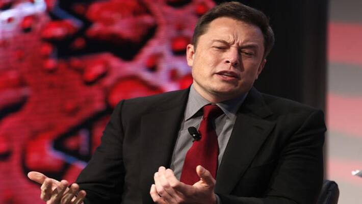 Elon Musk suffered heavy loss, drowned 1.11 lakh crore rupees in a day Elon Musk suffered heavy loss, drowned 1.11 lakh crore rupees in a day