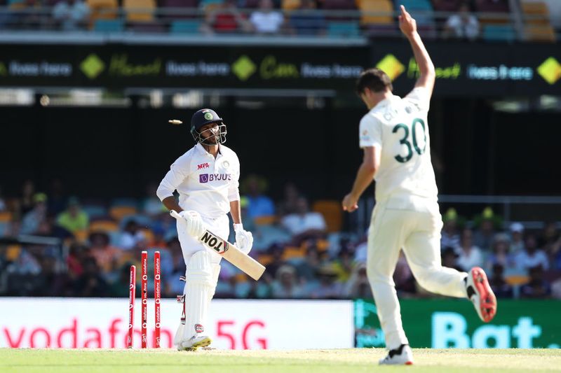 At the score of 309, Thakur departed for 67, after being cleaned up by pacer, Pat Cummins. 19 runs later, Navdeep Saini fell for mere five to Hazlewood, after edging to Smith at the slips.