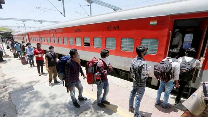400 students missed RRB NTPC exam 2020 because of patna ranchi special train delayed seeking justice KPT 400 students missed RRB NTPC exam 2020 because of patna ranchi special train delayed seeking justice KPT
