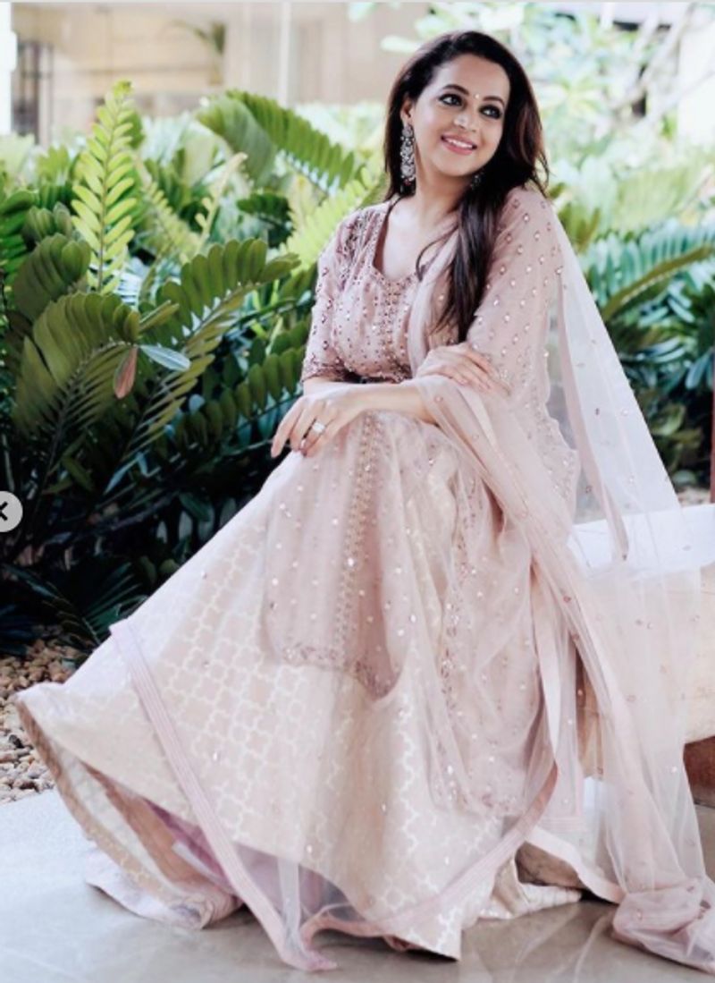 bhavana share beautiful photos