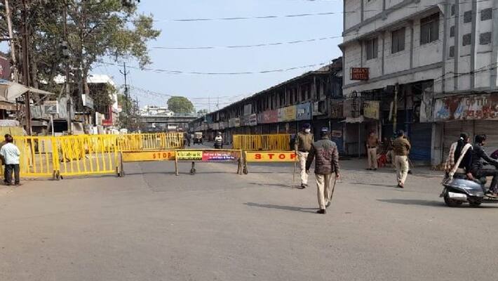 Arrest For Those Who Coming Outside During Weekend Curfew in Bengaluru grg Arrest For Those Who Coming Outside During Weekend Curfew in Bengaluru grg