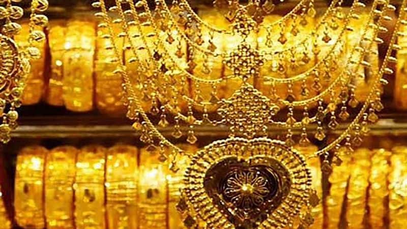 gold rate today: gold rate in chennai: gold rate today fall on weak golbal cues 