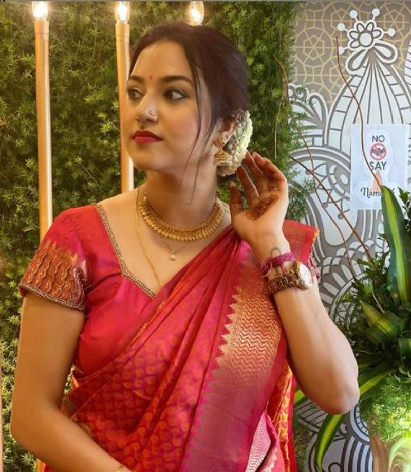 ಎಂಎಸ್ಸಿ ಸೈಕಾಲಜಿ ಪದವೀಧರೆ ಆಗಿರುವ ಅನುಷಾ ಈ ಹಿಂದೆ ಕೌನ್ಸಿಲರ್ ಆಗಿ ಕಾರ್ಯ ನಿರ್ವಹಿಸುತ್ತಿದ್ದರು.