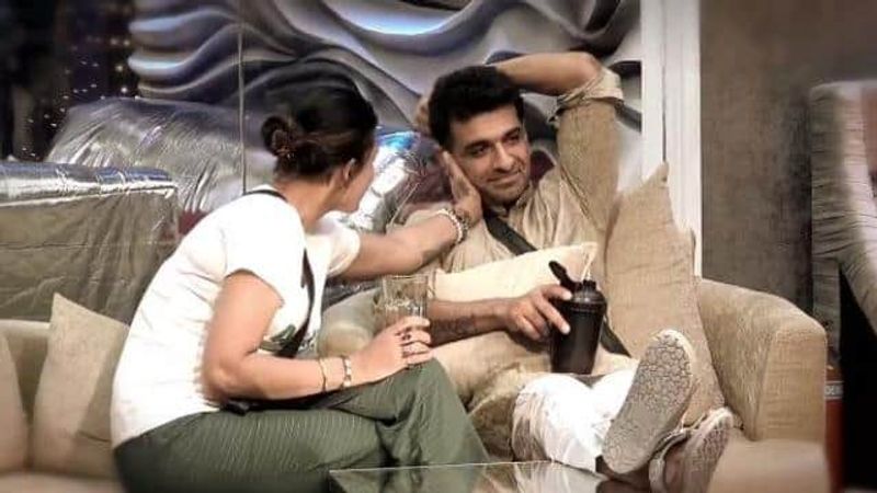 Eijaz spoke to his family about Pavitra, and he has got full support from there. Eijaz told SpotboyE, "After I came out the first person I met was my brother and then I straight went to meet my father. I told him that I really love Pavitra and this is serious. So, he happily said 'I am very happy if you are happy'. My brother and my elder cousins have met her already whereas a few are going to meet her in the coming weekend. She cooked dinner for me last night and lunch for today. So, things are beautiful."