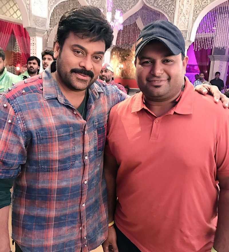 అల్లుఅర్జున్ హీరోగా వచ్చిన ‘అలవైకుంఠపురంలో’, నాని 25వ సినిమా ‘వీ’తో పాటు ‘క్రాక్’మూవీ సినిమాలో పాటలు కూడా పాత సినిమాల నుంచి, వేరే భాషాల చిత్రాల నుంచి ట్యూన్ దొంగిలించి, తమన్ కాపీ చేశాడంటూ తీవ్రంగా ట్రోల్ చేశారు నెటిజన్లు...