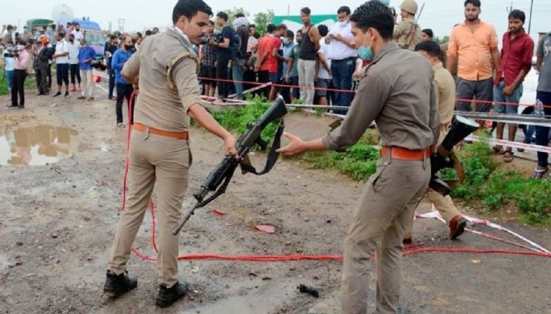 डीएम ने एडीएम भू अध्याप्ति को बदमाश प्रेम कुमार और अतुल दुबे के एनकाउंटर की मजिस्ट्रेट जांच सौंपी थी। जिन्होंने अपनी जांच रिपोर्ट में कहा है कि बदमाश अतुल दुबे , प्रेम कुमार काशीराम नवादा गांव के बाहर बने मंदिर के पास छुपे हुए थे। सर्च ऑपरेशन के दौरान जब वहां पुलिस पहुंची तो दोनों बदमाशों ने फायर झोंक दिया। मुठभेड़ हुई और दोनों बदमाश मारे गए।