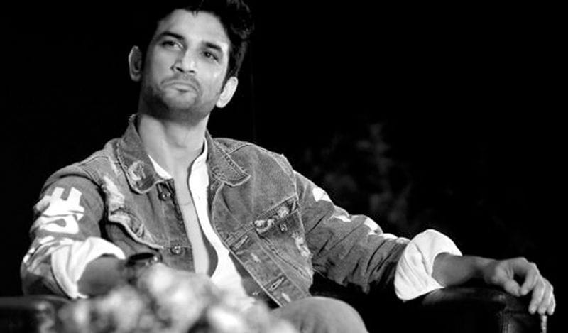 Last years, it came as a shock to all Bollywood fans that actor Sushant Singh Rajput committed suicide. He was just 34. Sushant, who was loved for his performances in movies like MS Dhoni: The Untold Story, PK, Kai Po Che, Chhichhore, and Kedarnath, killed himself to a ceiling fan on June 14. 