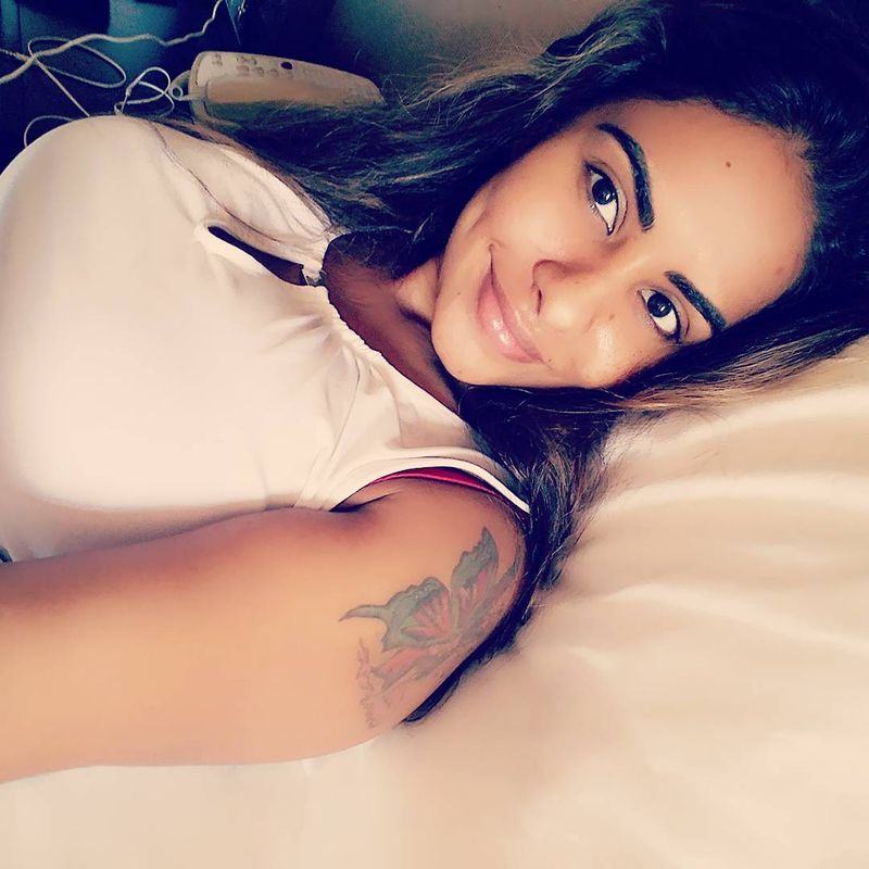 తెలుగు అమ్మాయిలకు అవకాశాలు ఎందుకు ఇవ్వరంటూ మా అసోసియేషన్ పై తిరగబడిన శ్రీ రెడ్డి, 2018లో  ఫిల్మ్ ఛాంబర్ ఎదుట అర్ధ నగ్న ప్రదర్శన చేసి నిరసన చేపట్టారు.