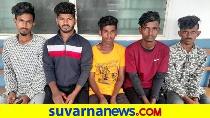 Youths arrested for sexually harassingng minor girl in Bengaluru mah Youths arrested for sexually harassingng minor girl in Bengaluru mah