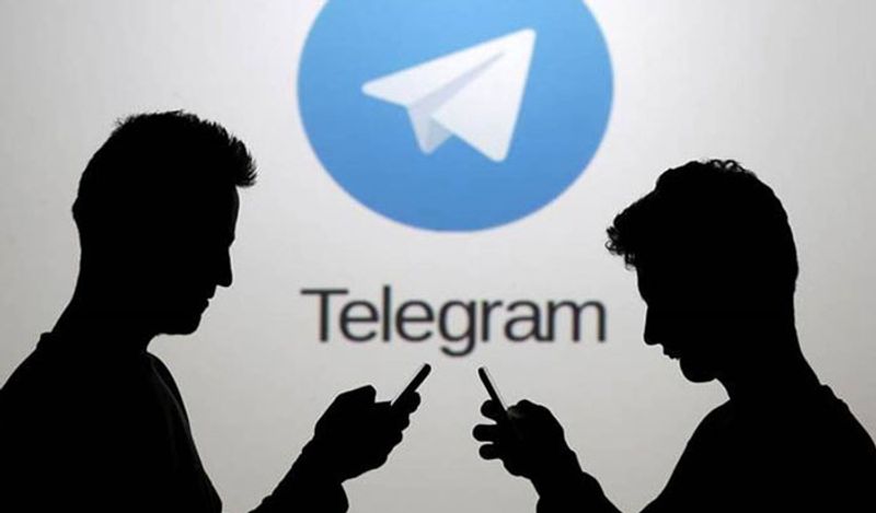 बात अगर WhatsApp और टेलीग्राम में अन्तर की करें, तो टेलीग्राम में वीडियो के कॉल्स पिक्चर इन पिक्चर मोड में होते हैं। यानी आप कॉल पर रहते हुए दूसरे ऐप्स पर स्विच कर सकते हैं।
