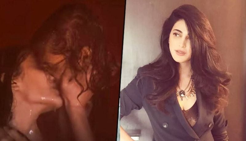 The movie's teaser was released a few days ago, a post that the video received positive and negative comments. The audience also reacted to the lip-lock scene between Sanjith Hegde and Shruti Haasan.
