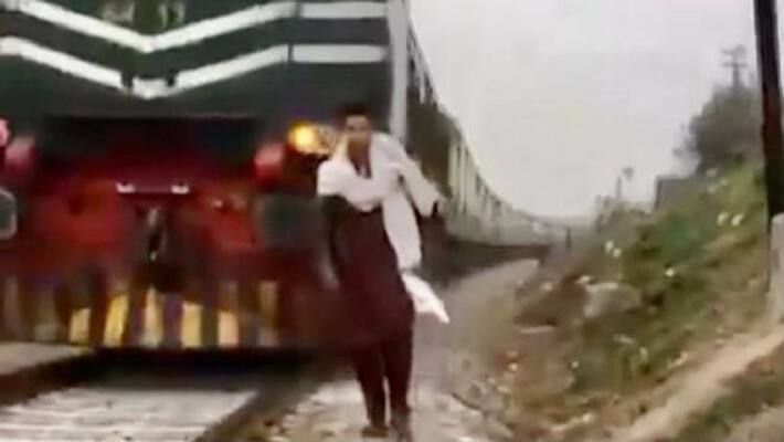 Man killed during tiktok stunt on train track in Pakistan MJA Man killed during tiktok stunt on train track in Pakistan MJA
