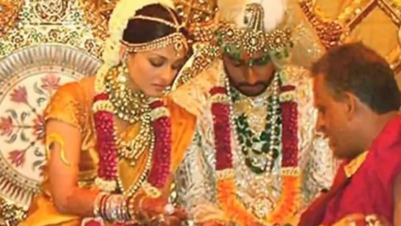 ऐश्वर्या राय ने शादी के दिन गोल्डन येलो कलर की कांजीवरम साड़ी पहनी थी। कहा जाता है कि इसमें सोने के धागों का भी इस्तेमाल किया गया था। साथ ही साड़ी में Swarovski क्रिस्टल भी लगाए गए थे। ऐश्वर्या की इस स्पेशली डिजाइन साड़ी की कीमत करीब 75 लाख रुपए थी।
