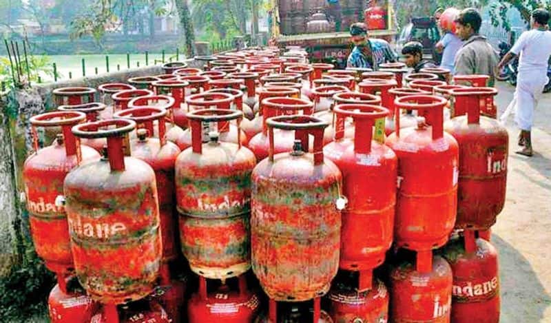Centre allocates Rs 4,000 crore for Direct Benefit Transfer of LPG subsidy