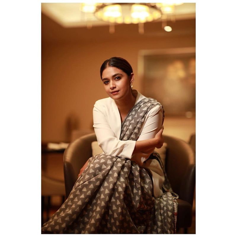 ప్రస్తుతం కీర్తిసురేష్.. మహేష్బాబు హీరోగా రూపొందుతున్న `సర్కారు వారి పాట` చిత్రంలో నటిస్తుంది. ఈ సినిమా దుబాయ్లో ప్రారంభం కానుంది.