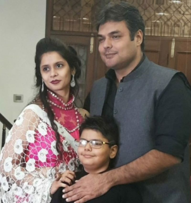 मां के मुताबिक नौ साल की उम्र में बंजी जंपिंग कर एशिया का सबसे कम उम्र का खिलाड़ी बना तो पढ़ाई के क्षेत्र में दो बार फ्यूचर कलाम अवार्ड मिल चुका है।
