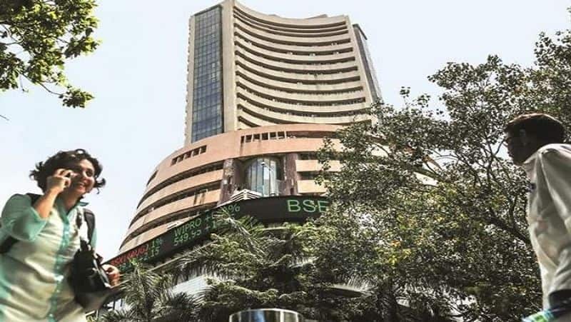 Share market: Sensex Surges 817 Points, Nifty Settles Near 16,600